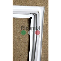 Midea 12131000010630 door seal alternate image