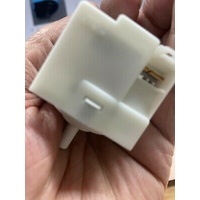 Zanussi ZWD16270 Washing Machine Analogic Pressure Switch 132414302 alternate image