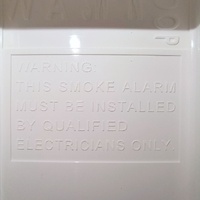 LIF6000 Smoke Alarm AC240V DC9V Battery Backup alternate image