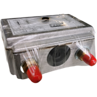 Model: P78MCA-9300 Penn Dual Pressure Control Manual Reset alternate image