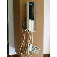 WESTINGHOUSE GAS OVEN CERAMIC IGNITOR GOL472SLP GOC673WNG GOL472WLP GWH645KLP*02 alternate image