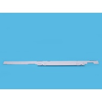 882293 TRIM STRIP LEFT