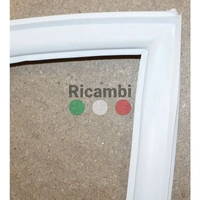 Midea 12132000000392 door seal freezer