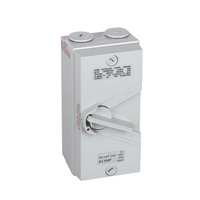 Isolators & Switches | Isolation Switch 35A S-Pole | PN: UKF4135